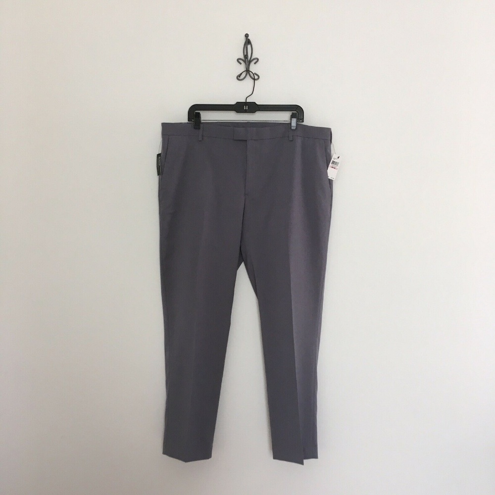 Van Heusen Slim Fit Dress Pants Size 40 x 30